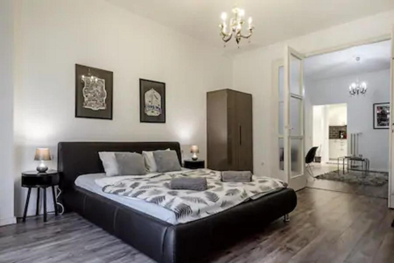 Splendid Private Flat Budapeste Exterior foto