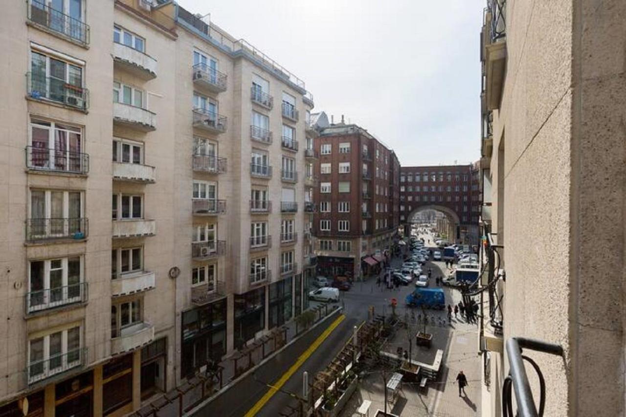Splendid Private Flat Budapeste Exterior foto